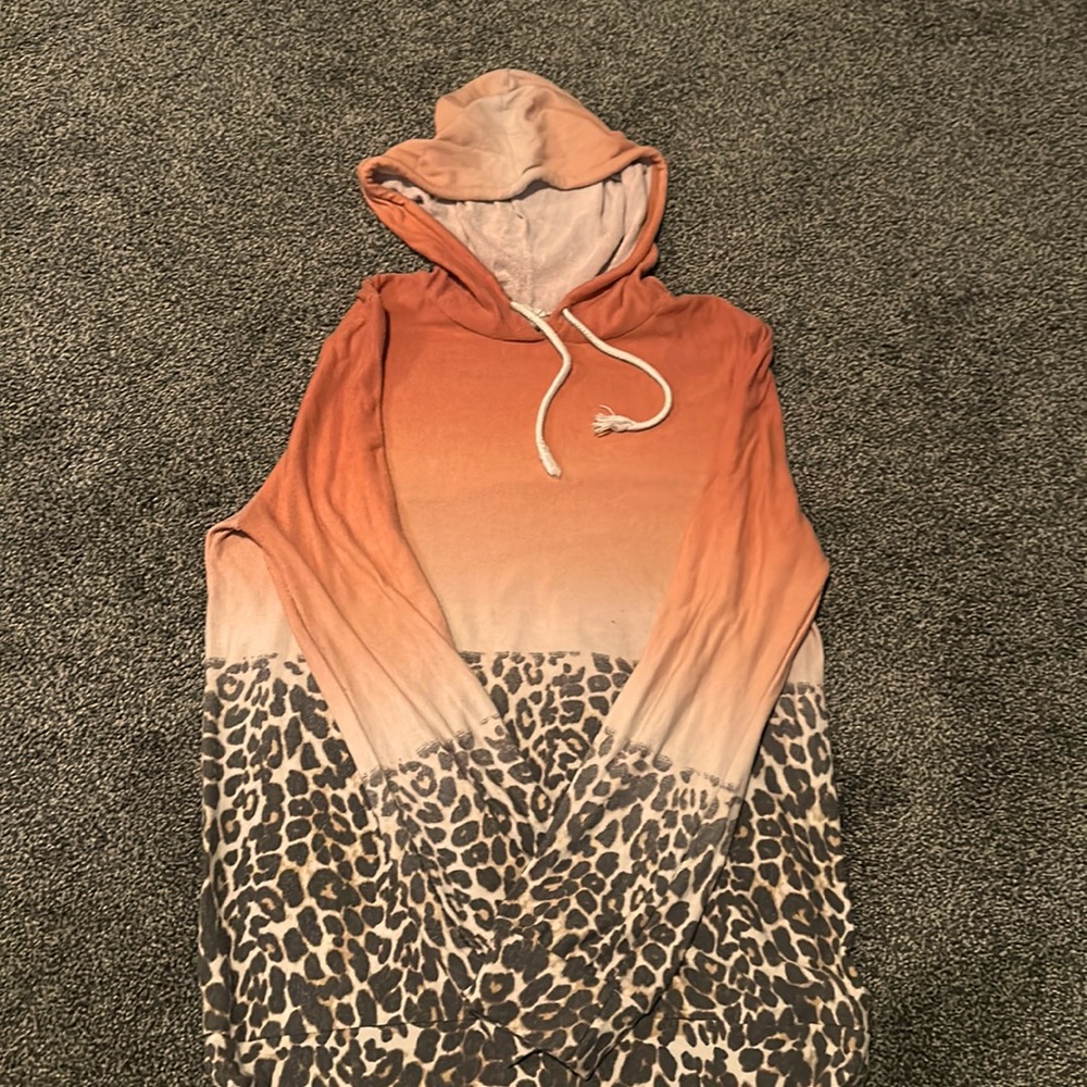 Women’s Drawstring Hooded Long Sleeve Shirt